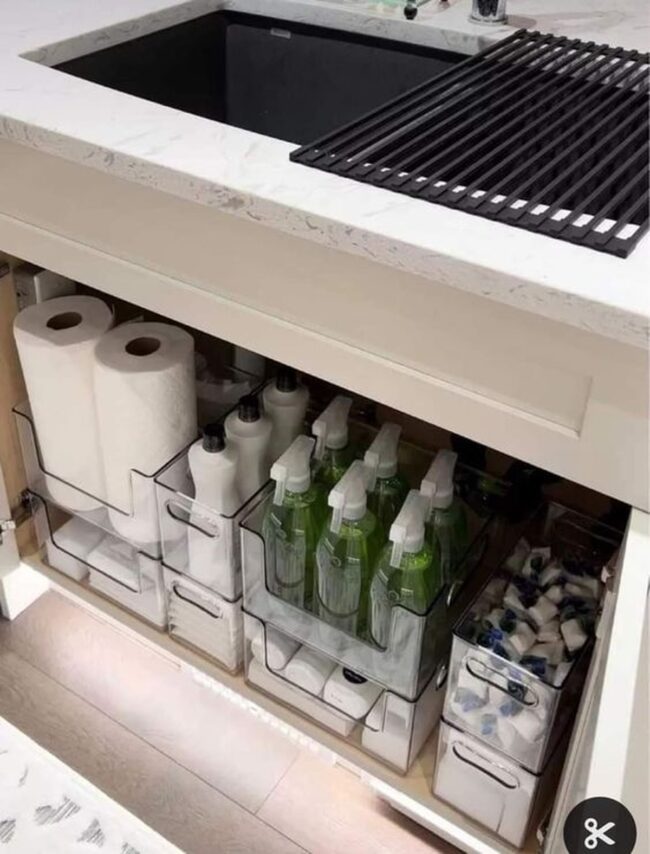 Under-the-Sink Storage for a Tidy Space