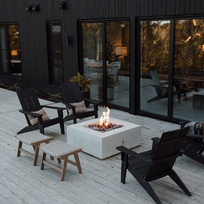 Minimalist Fire Pit Design for Modern Spaces