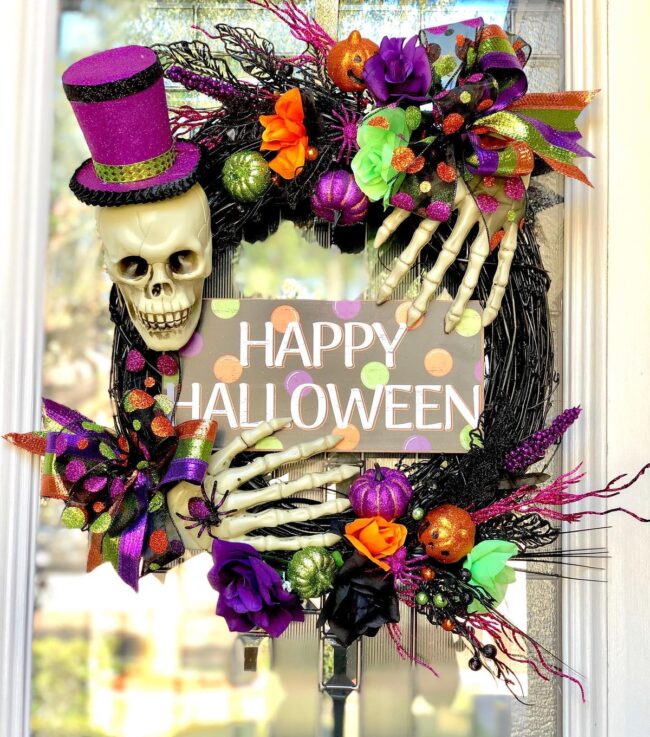 Festive Skull Halloween Wreath