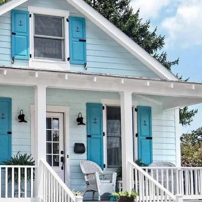 Nautical-Themed Coastal Cottage