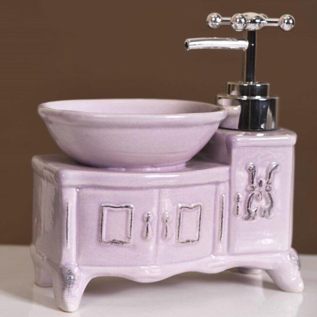 Lavender Vintage-Inspired Sink Design