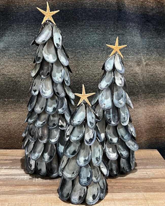 Mussel Shell Holiday Trees