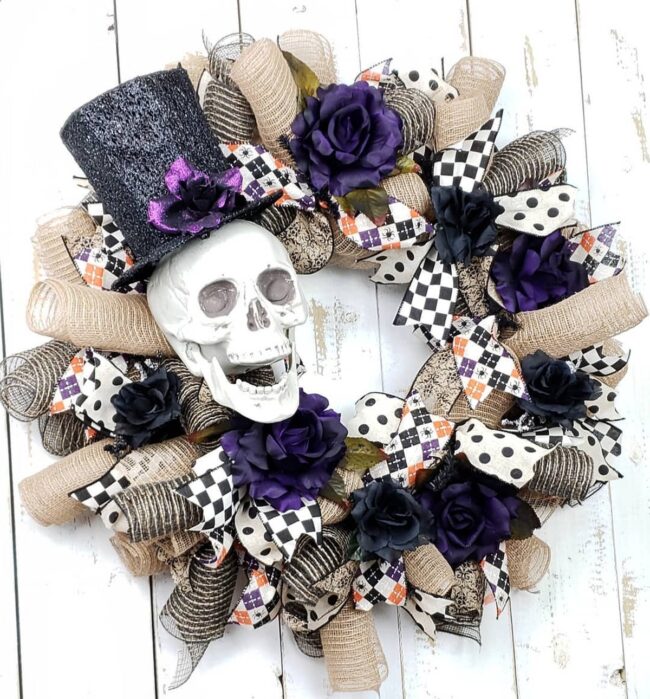 Skull and Top Hat Accent Wreath