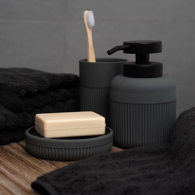 Textured Black Bathroom Set