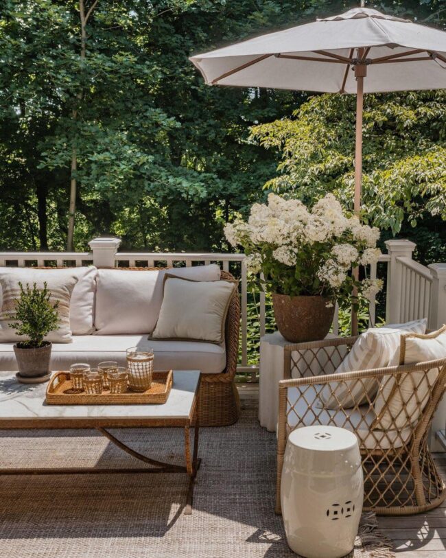 Graceful Patio Adorned with Lush Foliage