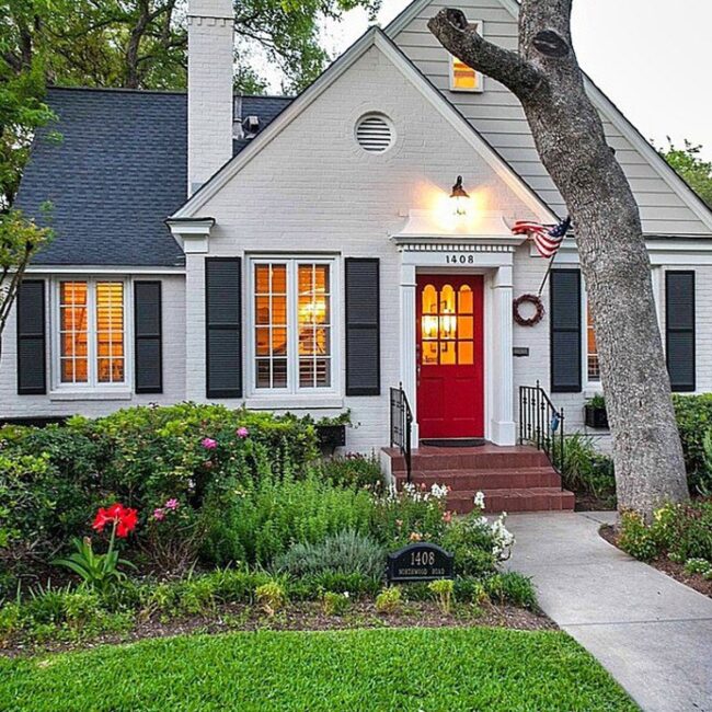 Classic Design with a Vibrant Red Door