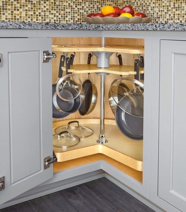 Corner Carousel for Efficient Cookware Storage