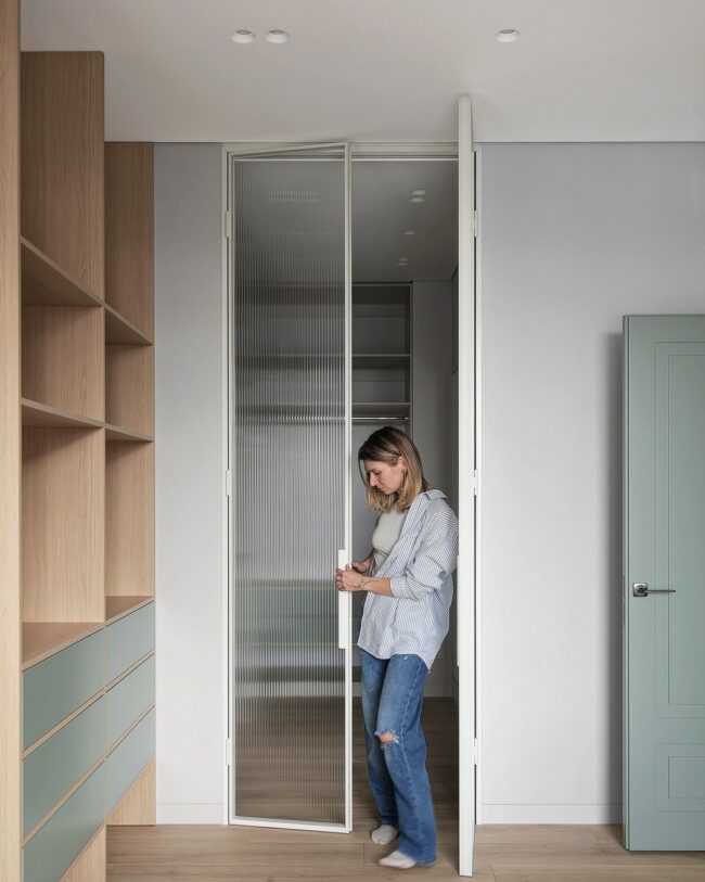 Frosted Glass Partitioned Closet