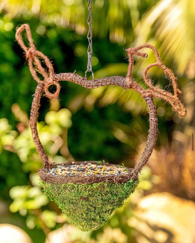 Heart-Shaped Wire Bird Feeder