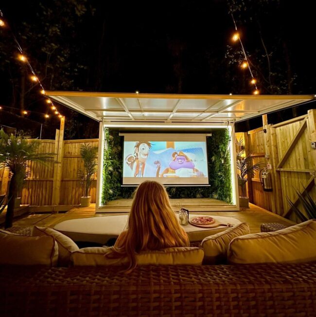 Cozy Deck Outdoor Cinema