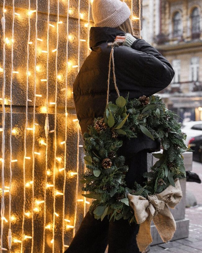 A Rustic Wreath with Burlap & Outdoor Charm