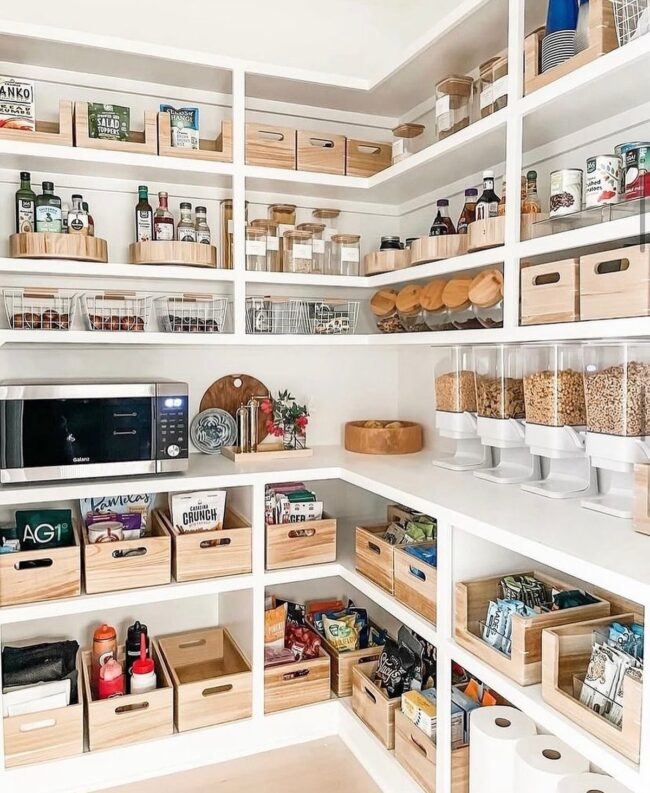 Pantry with Maximum Functionality and Style