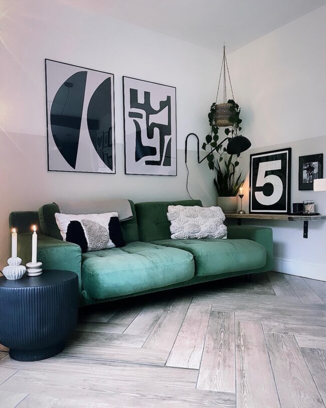 Green Accents in a Monochrome Space