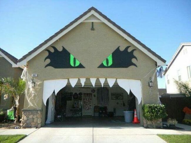 Monster Eyes and Teeth Decor