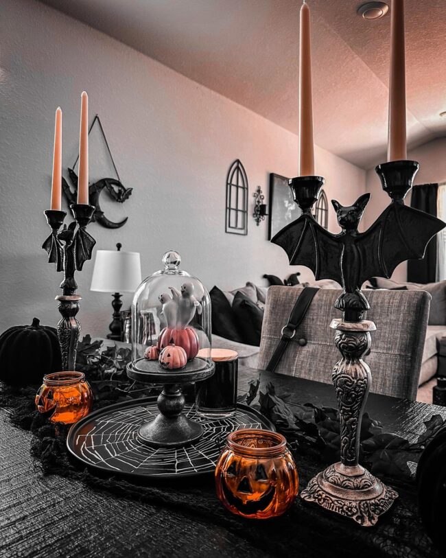 Elegant Halloween Dining Table Arrangement