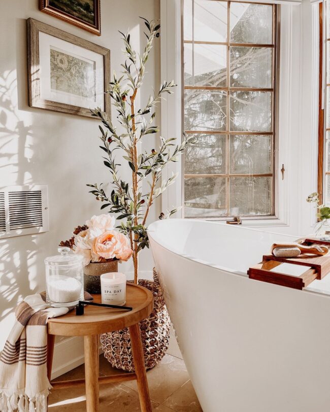 Spa-Like Farmhouse Nook with Natural Lighting