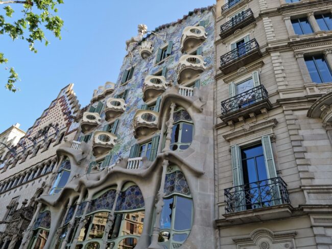 Famous Architectural Features of Art Nouveau