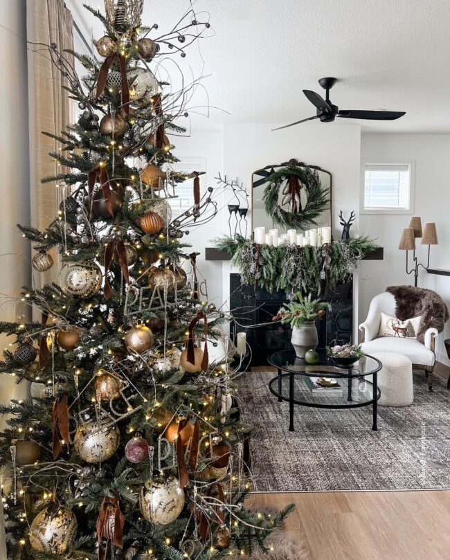 A Rustic Living Room with Holiday Elegance