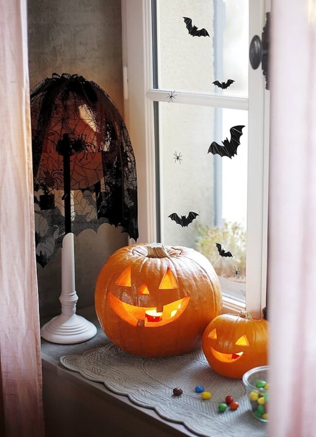 Traditional Halloween Window Art