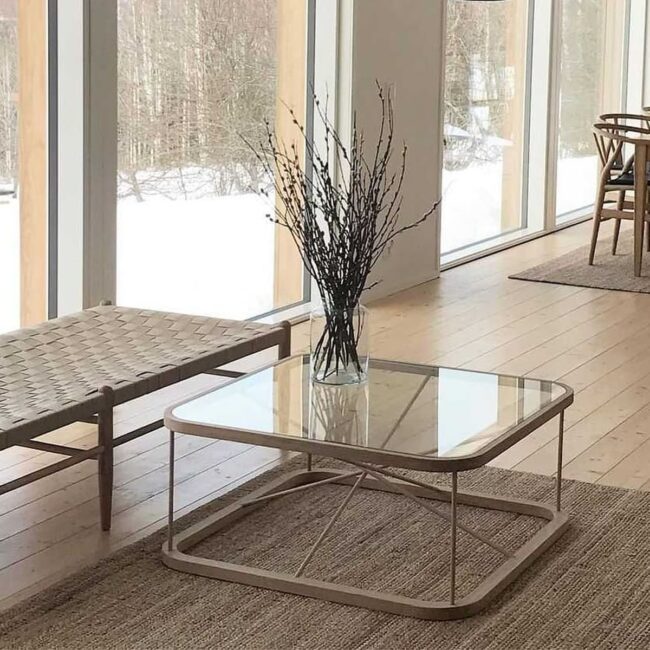 Simple and Elegant Glass Coffee Tables